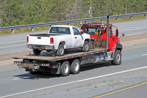 How Flatbed tow truck help